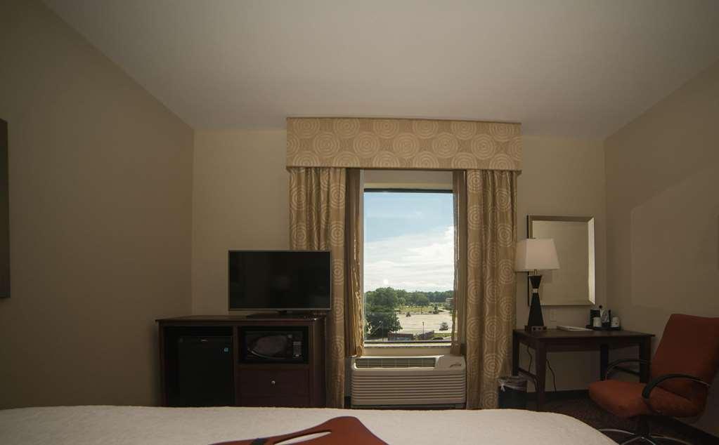 Hampton Inn & Suites - Hartsville, Sc Room photo